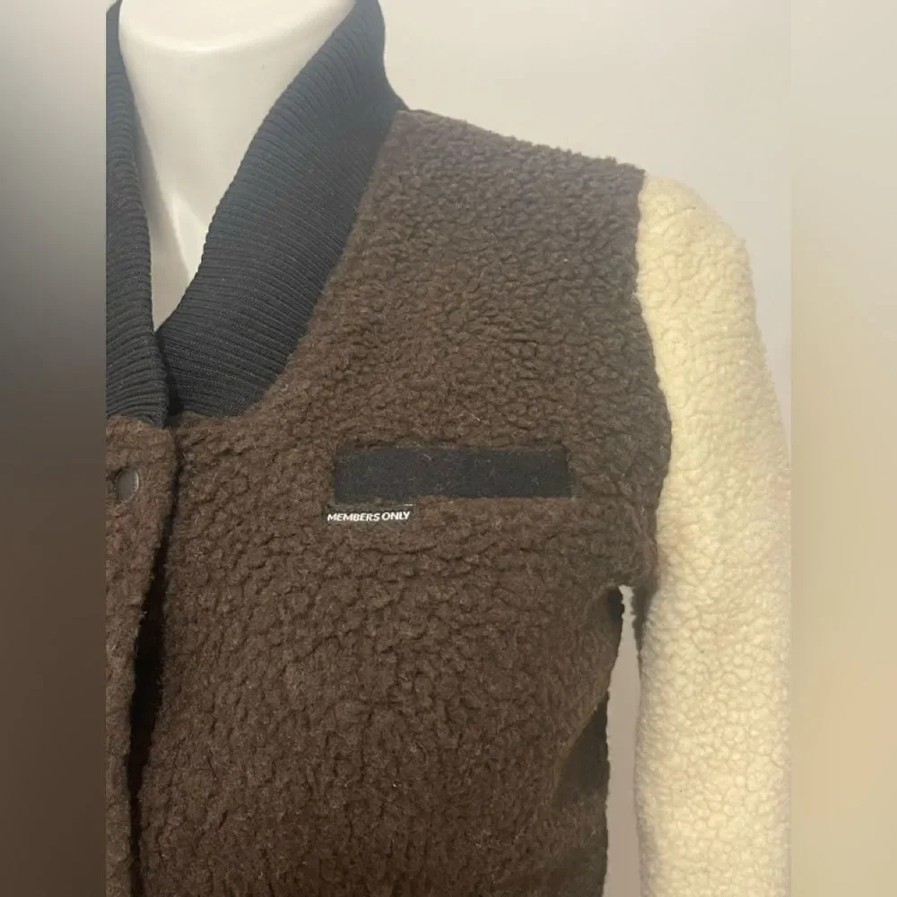 NWT Member’s Only Women’s Sherpa Baseball Jacket Chocolate Ivory Various Sizes - Picture 5 of 10